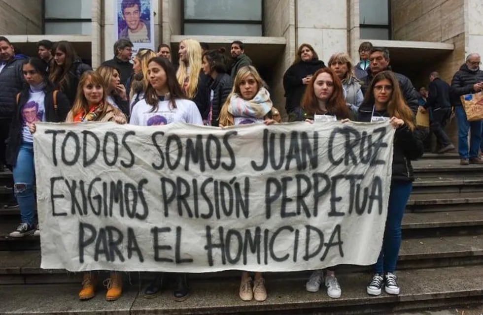 La familia pidió perpetua para el detenido por el crimen de Juan Cruz Ibañez. (Twitter)