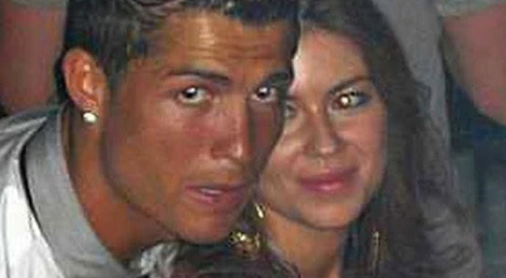 Cristiano Ronaldo junto a Kathryn Mayorga, la exmodelo que lo denunció por presunta violación.