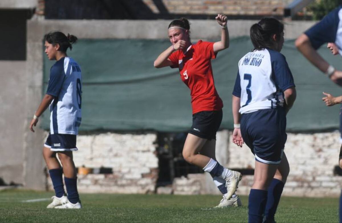 Liga del Sur: con los goles de la puntaltense Sofía Mattos, el femenino sigue de racha thumbnail