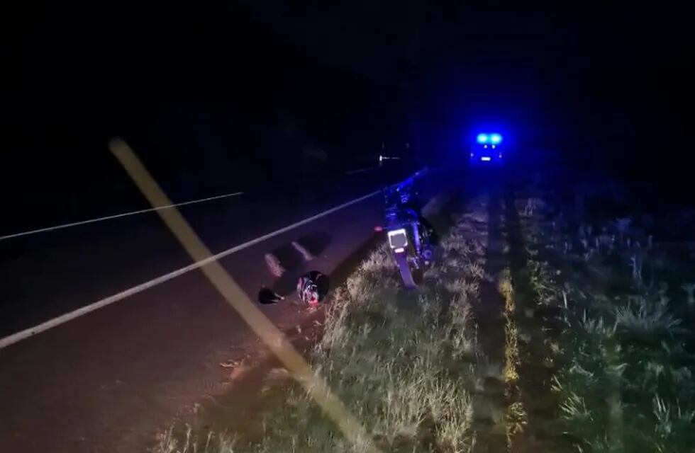 Siniestro fatal en San Martín: un motociclista de 21 años falleció.