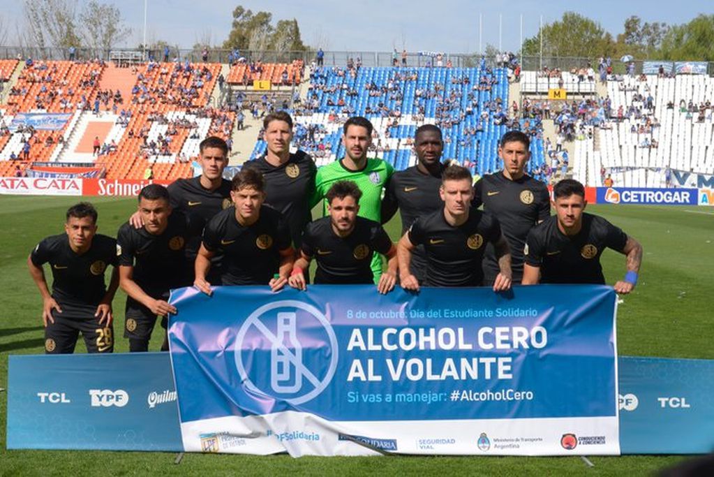 El plantel de San Lorenzo se presentó en Mendoza, apoyando la campaña "Alcohol Cero al Volante".