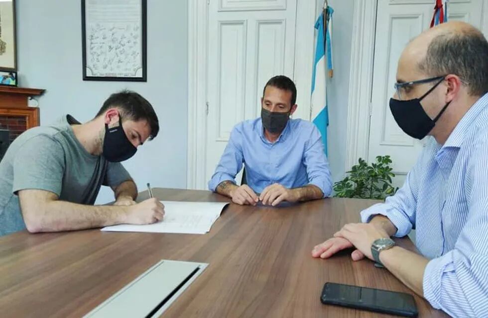 Alejo Iztegui asumió como director de Empleo y Capacitación de Pérez (Facebook Pablo Corsalini)