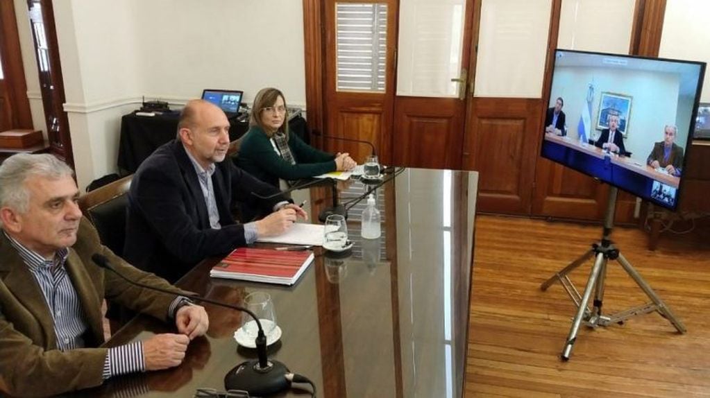 El presidente Alberto Fernández y el gobernador Omar Perotti analizaron el tema esta semana por videoconferencia. (Gobierno de Santa Fe)