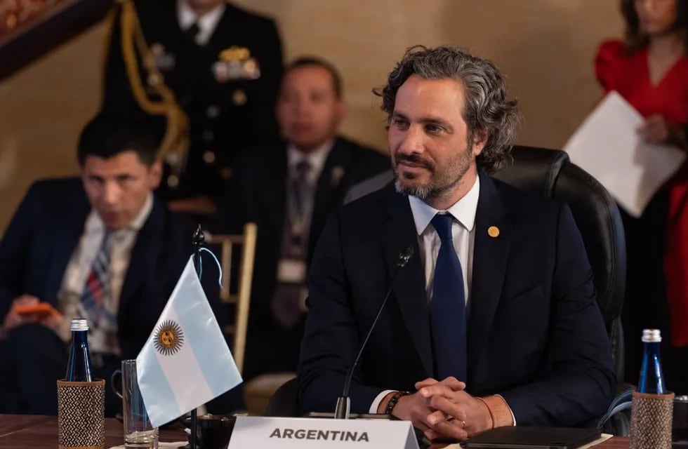 Santiago Cafiero estuvo en la Cumbre dedicada a tratar la situación de Venezuela.