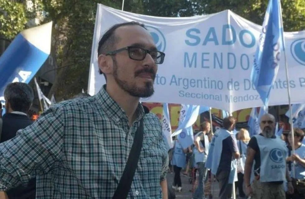 El titular del gremio docente, Sebastián Henríquez confirmó la movilización en Mendoza.