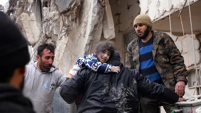 Adiós a la inocencia: siete millones de chicas y chicos necesitan ayuda en Siria