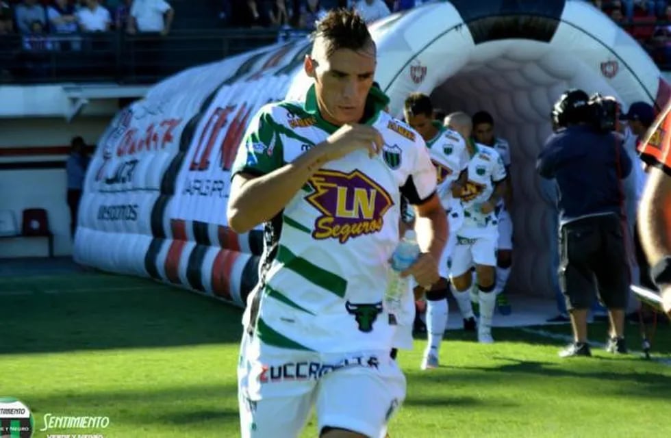 El Loco Melo dejó esperando a Instituto. Jugará en el Coquimbo.