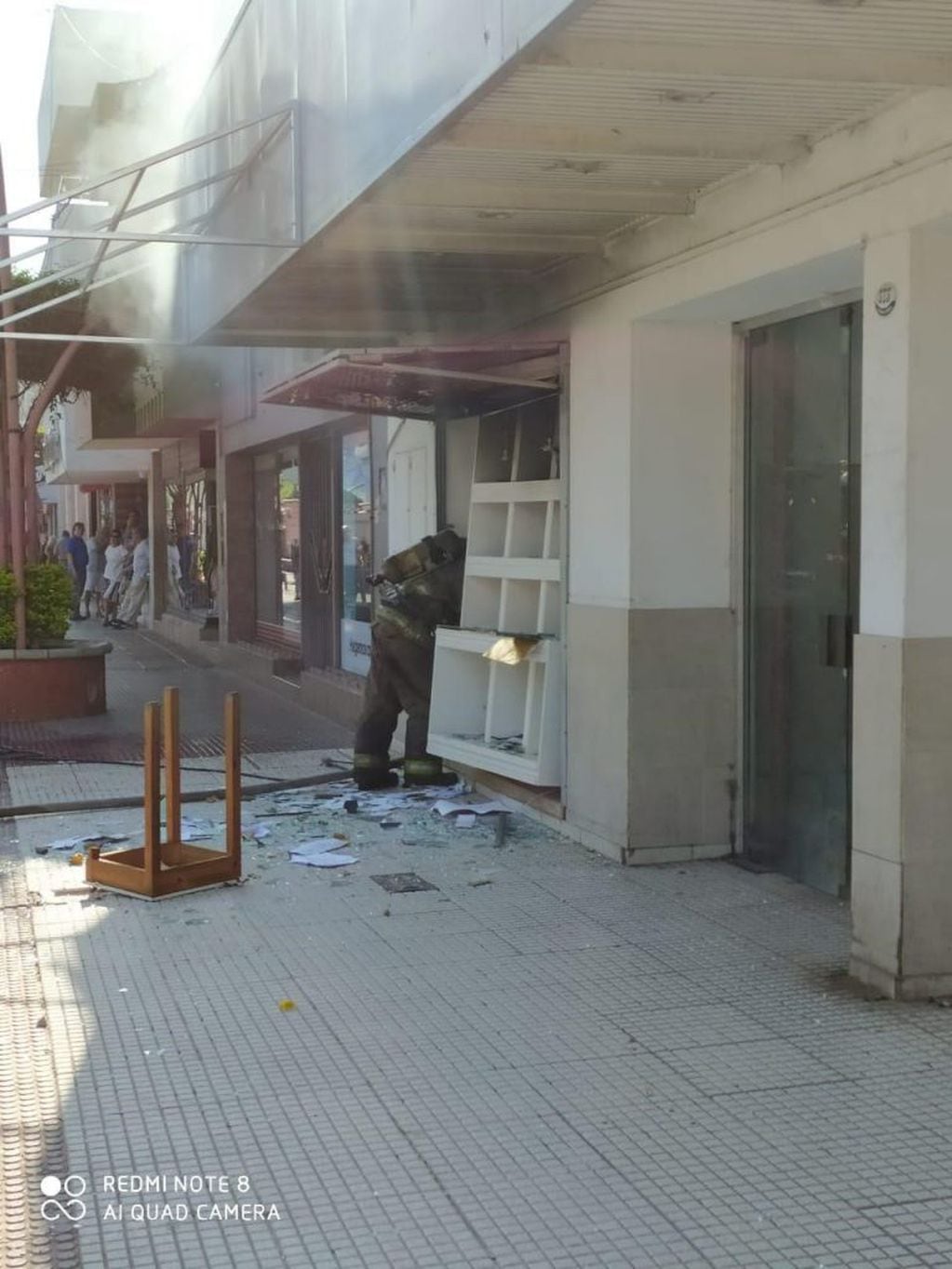 Explosión y posterior incendio en un local que funciona como joyería en Bell Ville. (Prensa Policía de Córdoba)