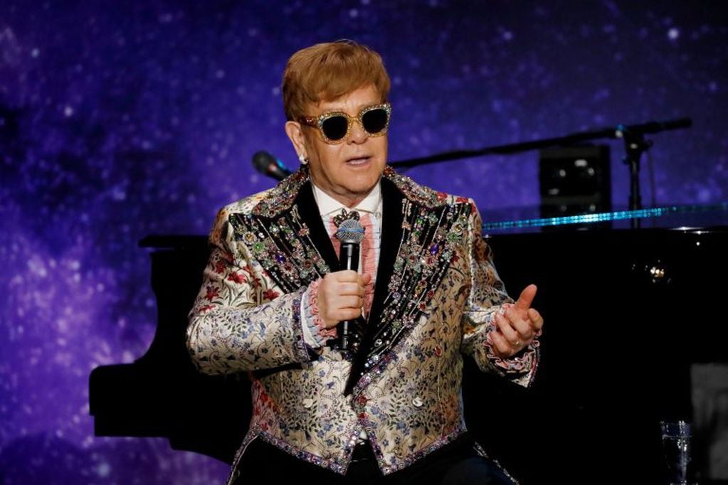 Singer Elton John announces his final "Farewell Yellow Brick Road" tour after performing in Manhattan, New York, U.S., January 24, 2018. REUTERS/Shannon Stapleton