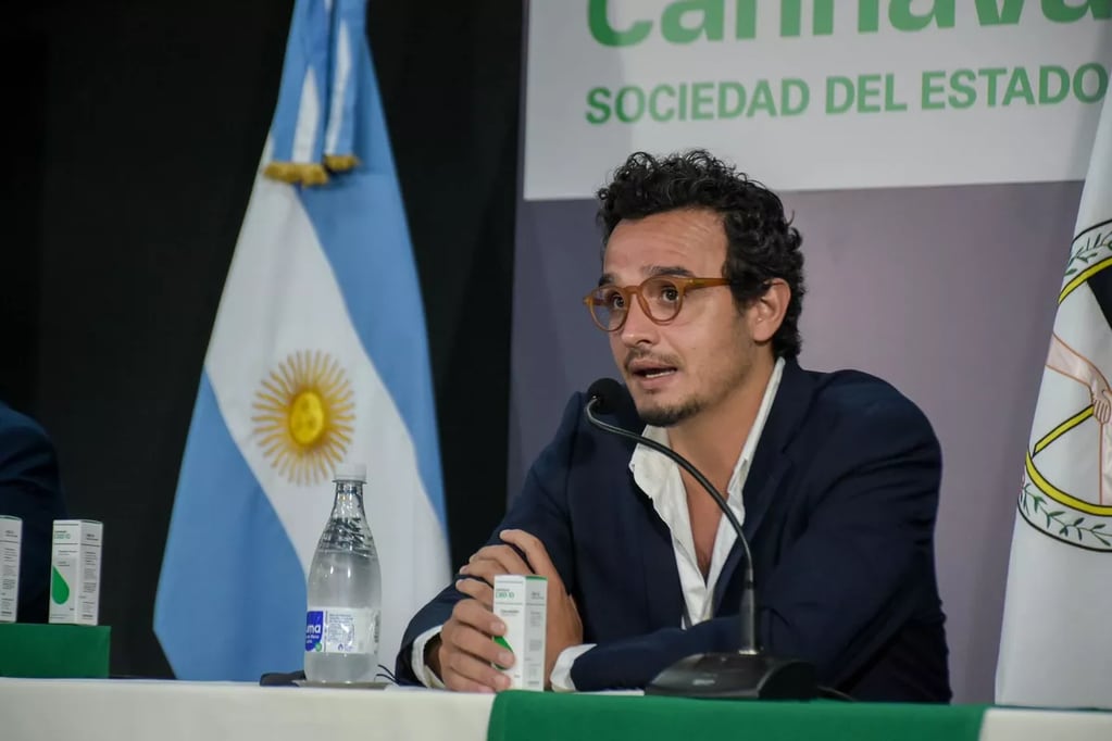 El presidente de Cannava SE, Gastón Morales, afirmó que "en esta instancia será de vital importancia el rol de los profesionales. quienes recetarán el medicamento".