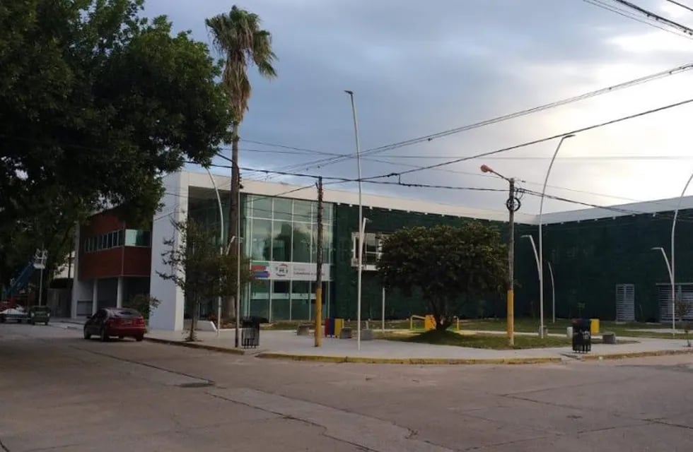 La dueña de la vivienda fue atendida en el Hospital Granaderos a Caballo. (Adrián Costansi)