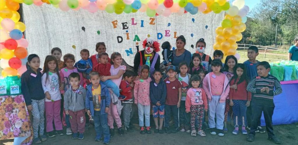 Festejos por el mes de la niñez en Eldorado