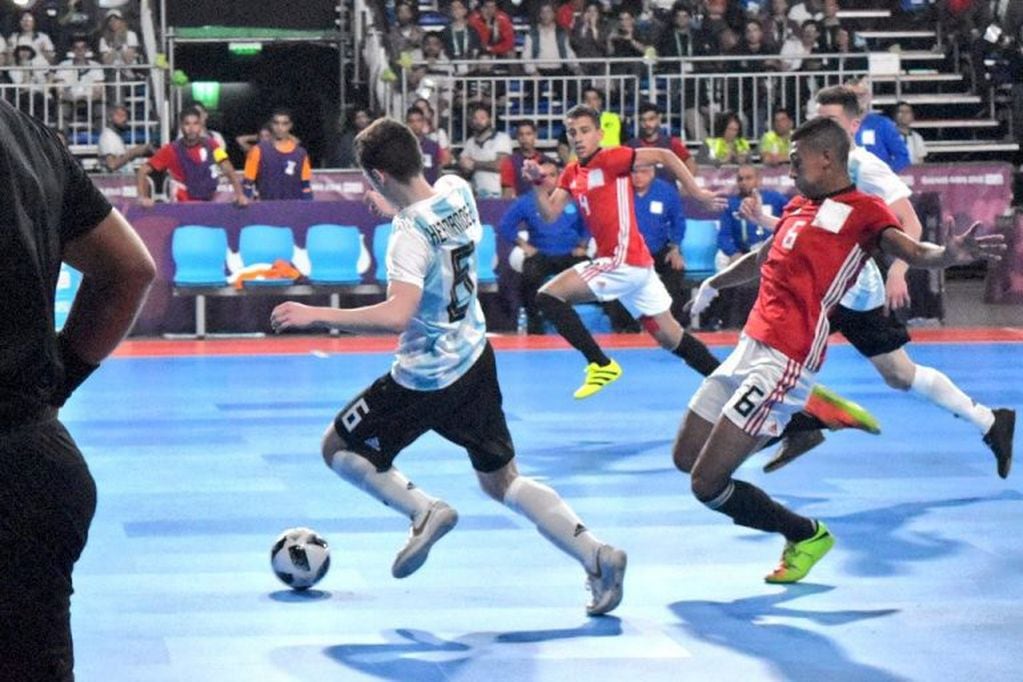 Argentina y Egipto igualaron 2-2 por el debut del futsal masculino en Buenos Aires 2018.
