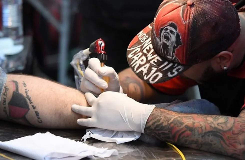 Newell's rompió un récord mundial tatuando a hinchas
