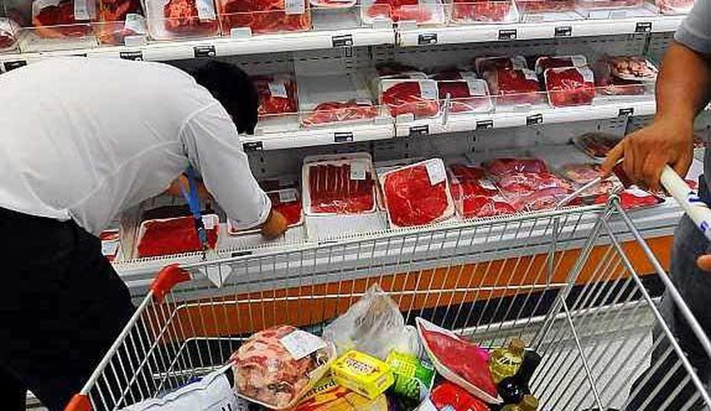 El consumo de carne anual per cápita es del 43,74%, 15 kilos menos que en 2015.