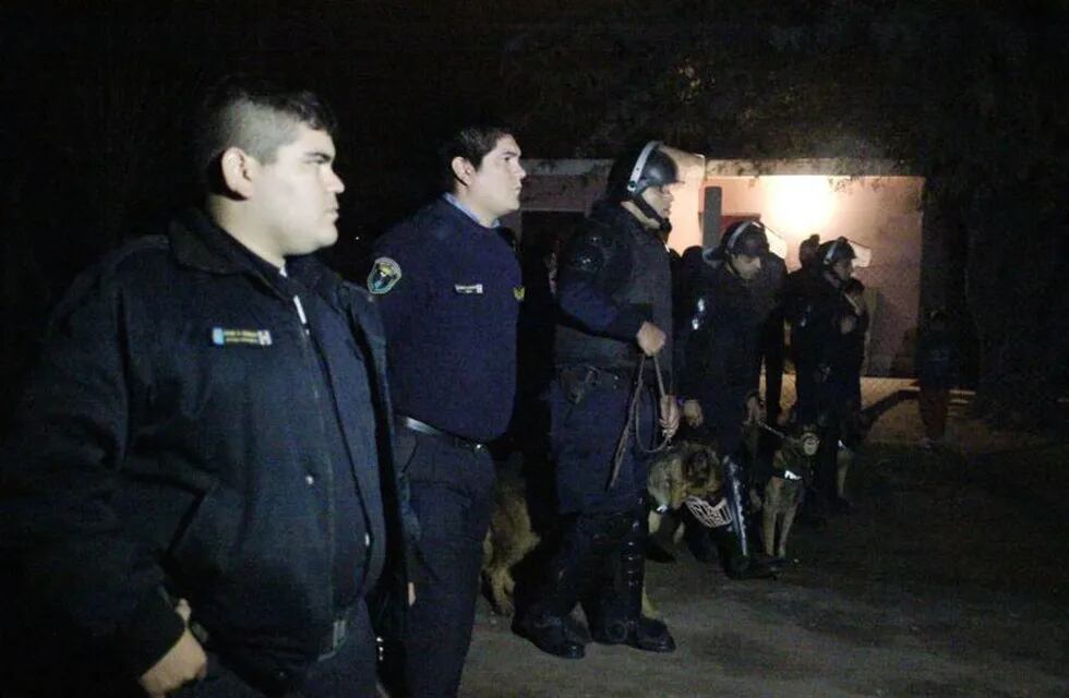 Cinco policías fueron aprehendidos y deberán declarar sobre cómo sucedieron los hechos. Imagen Ilustrativa.