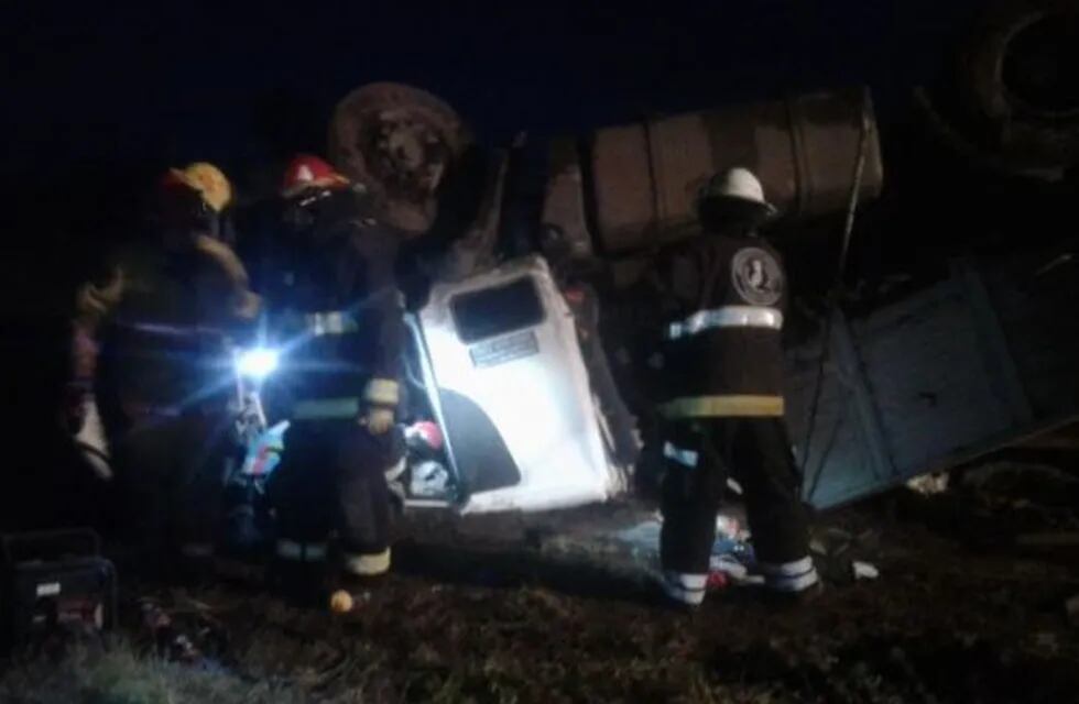 Un camionero muerto en la ruta 90, cerca de Máximo Paz. (Ministerio de Seguridad)