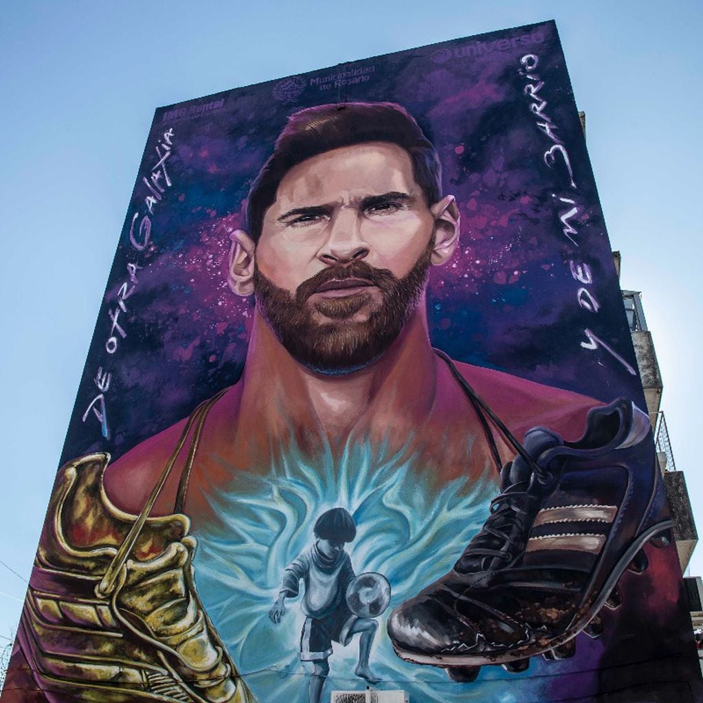 El mural con el que homenajearon a Lionel Messi en su barrio