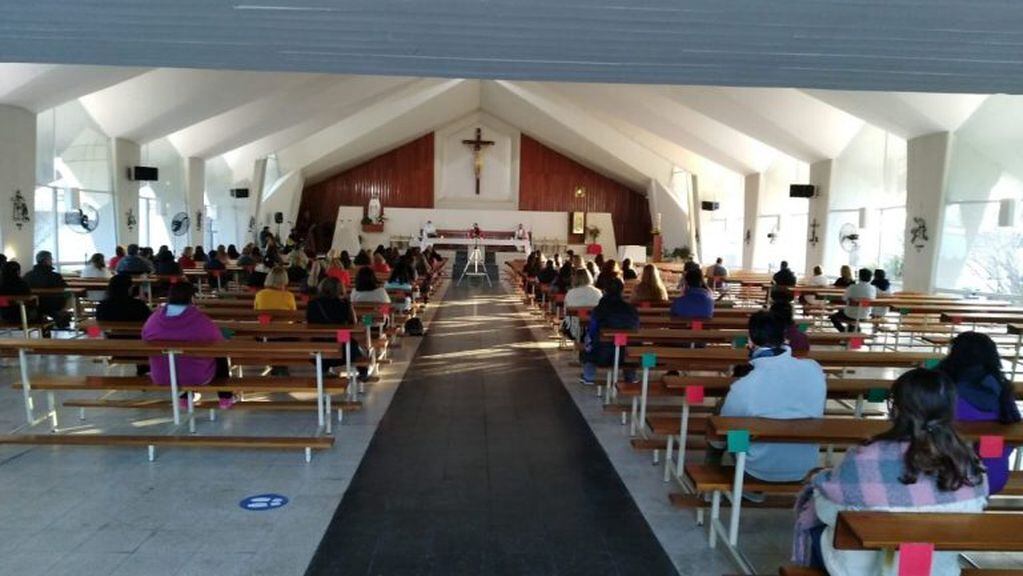 celebracion de misas en Arroyito