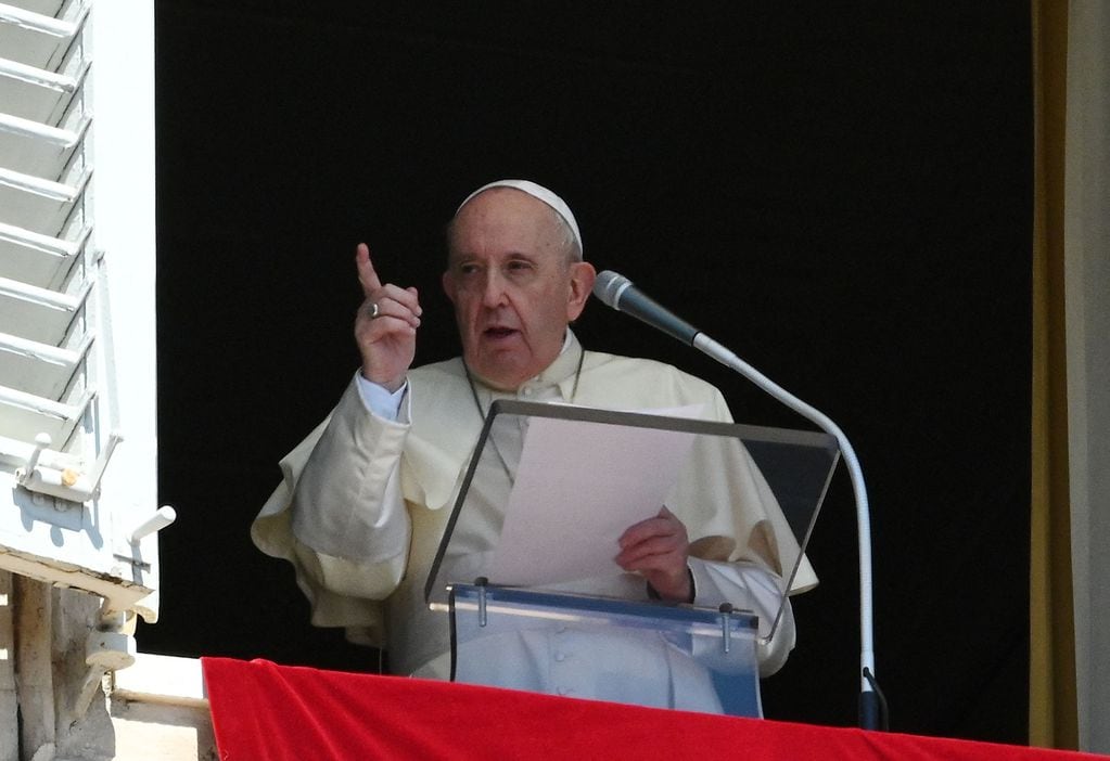 El Papa Francisco: "La política es la forma más alta, más grande de la caridad" (Vincenzo PINTO / AFP).