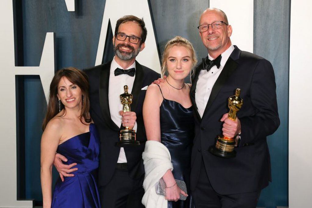 Andrew Buckland recibió el Oscar a Mejor Edición por la película 'Contra lo imposible'.