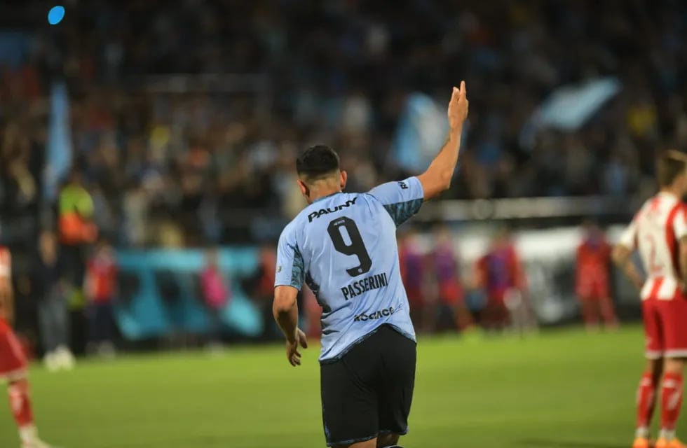 Belgrano enfrentó a Unión por la Copa de la Liga Profesional 2023 en el Gigante de Alberdi. (Javier Ferreyra / La Voz)