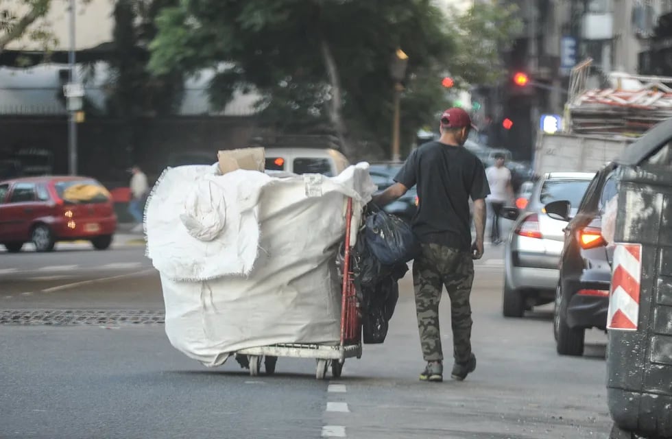 Más de $1.100.000 para no ser pobre en Ciudad de Buenos Aires. Foto: Federico López Claro