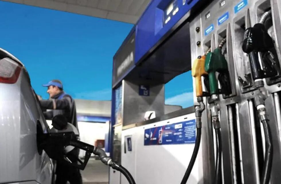 El nuevo precio del combustible en las estaciones de servicio de Córdoba. (Imagen ilustrativa).