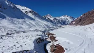 La Cordillera de los Andes nevada