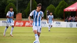 Gustavo Albarracín de Las Varillas en el Sub 17 Argentina