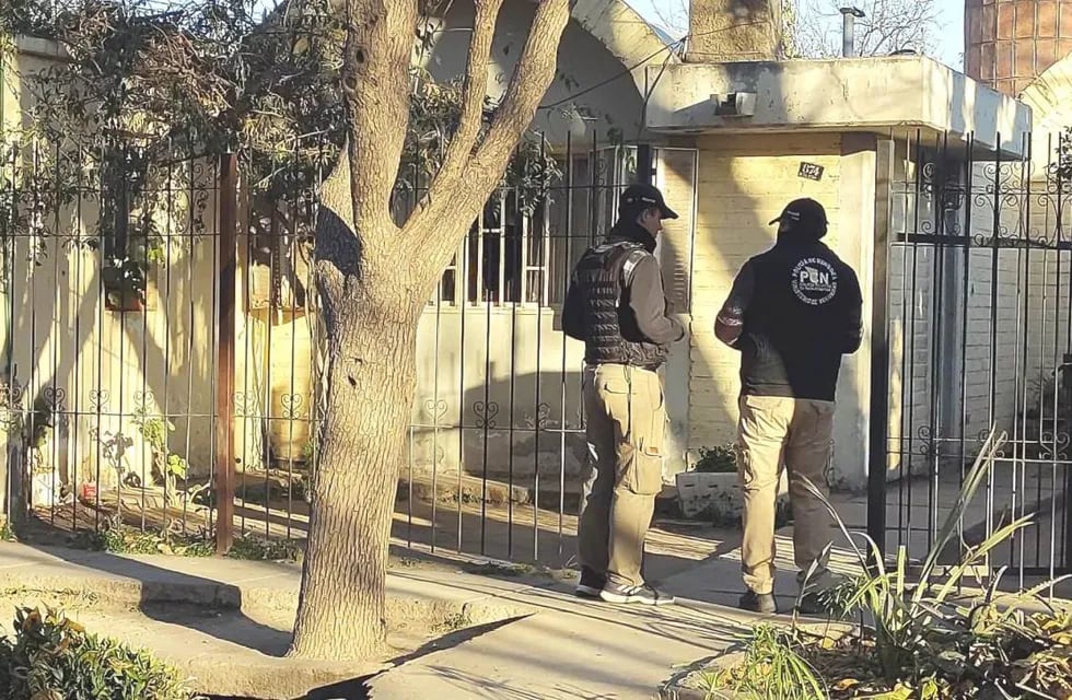 El personal de Lucha Contra el Narcotráfico allanó una casa en Washington Ojeda al 800 en General Alvear.