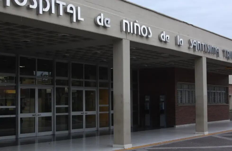 Un bebé de nueve meses quedó internado en el Hospital de Niños.