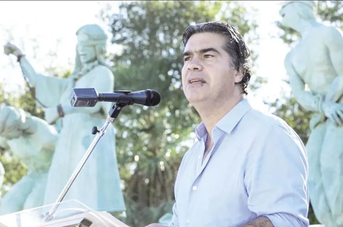 Jorge Capitanich, gobernador de la provincia del Chaco repudió el atentado a Cristina Kirchner.