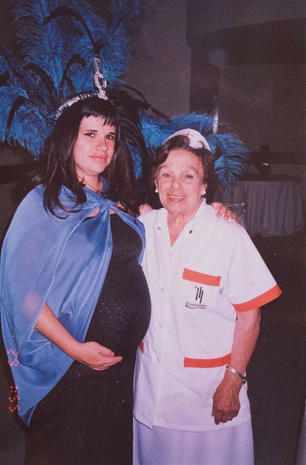 Wanda Taddei junto a su madre Beatriz.