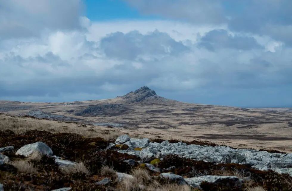 El Monte Harriet, uno de los campos de batalla de la contienda bélica entre Argentina y Gran Bretaña por la soberanía de las Islas Malvinas en 1982.