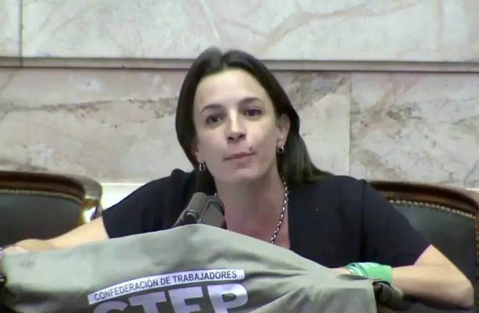 Lucila De Ponti fue una de las legisladoras que se opuso a la propuesta. (@diputadosar)