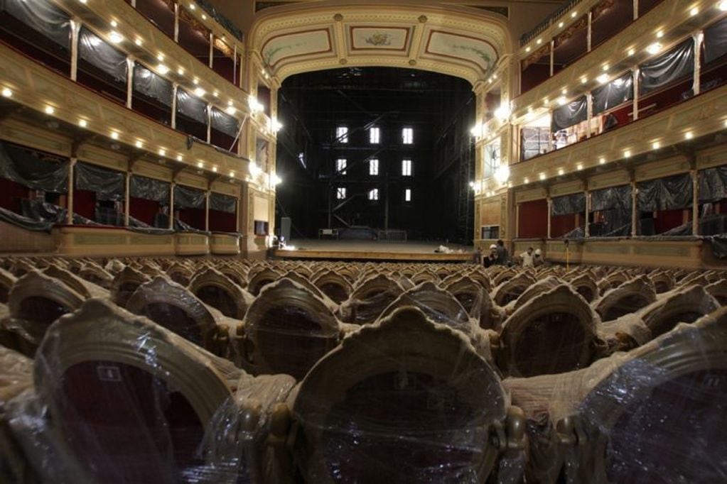 Las refacciones del Teatro San Martín.