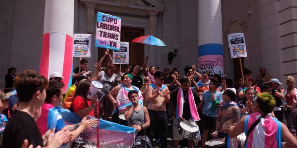La Legislatura aprobó la ley de cupo trans en Santa Fe. (Twitter)