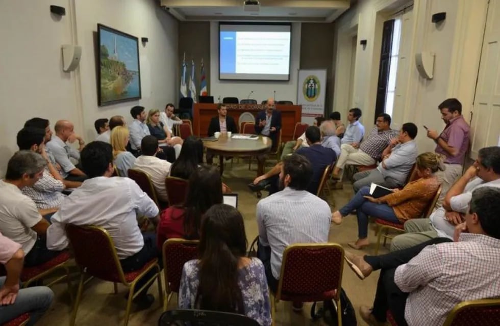 Se analiza la implementación de un distrito tecnológico en Corrientes