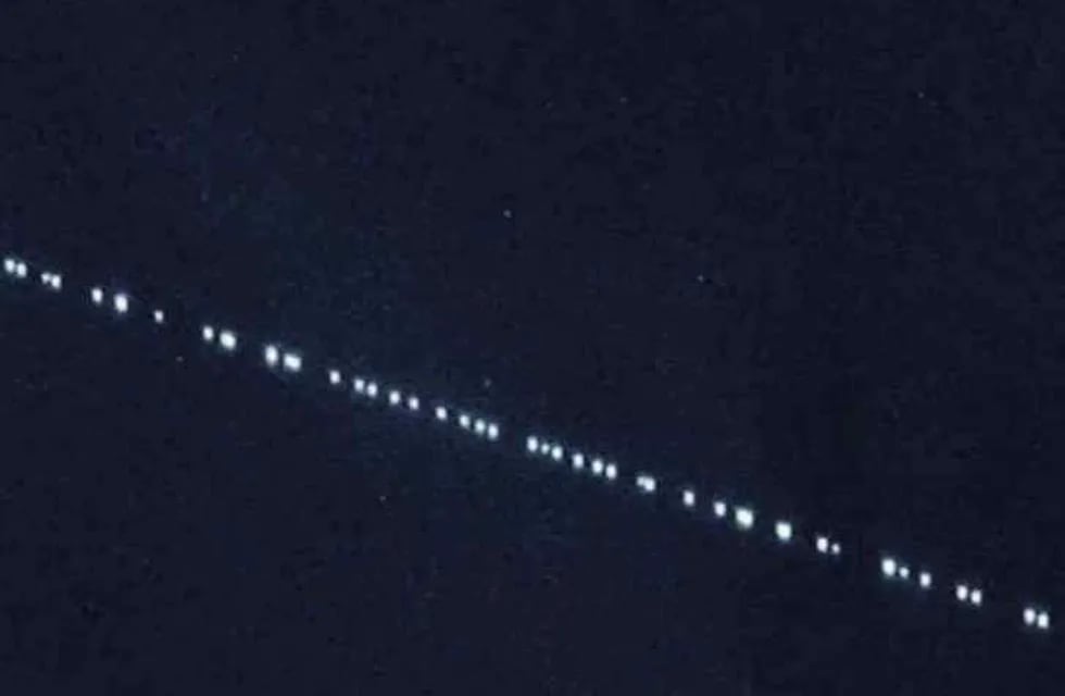 Habrían aparecido unos OVNIS en el cielo de Santiago del Estero.