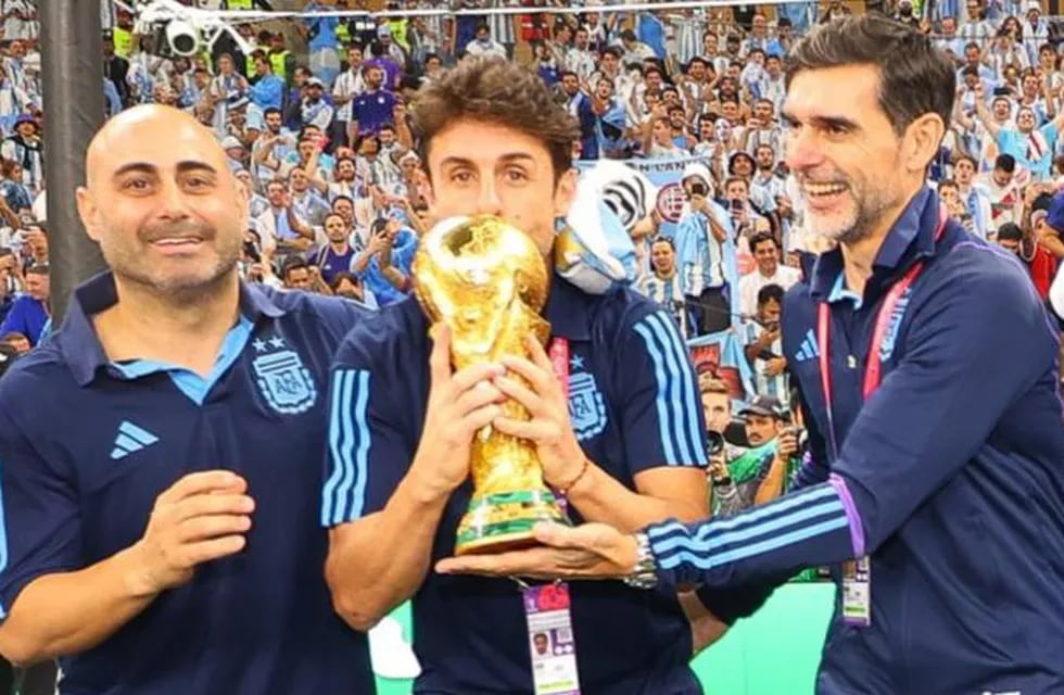 Pablo Aimar, campeón del mundo como integrante del cuerpo técnico de la Selección argentina (La Voz).