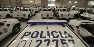 Los patrulleros "entregados" en Esteban Echeverria