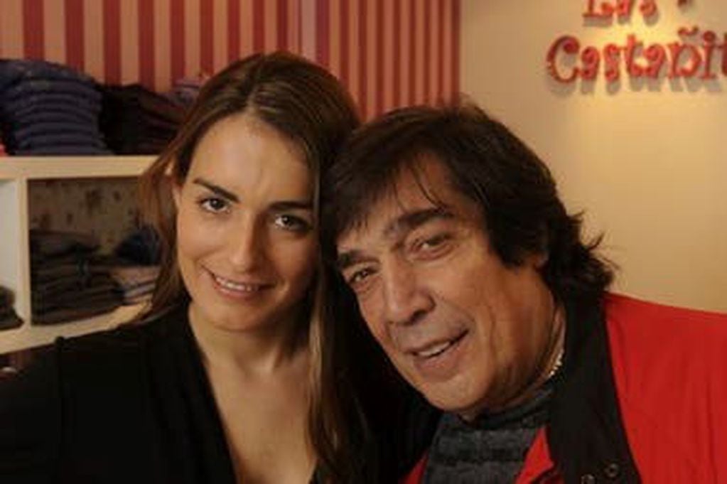 Cacho Castaña y Andrea Sblano, .