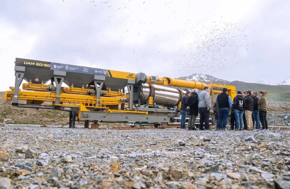 Ushuaia: construyen la platea para la instalación de la planta de asfalto municipal