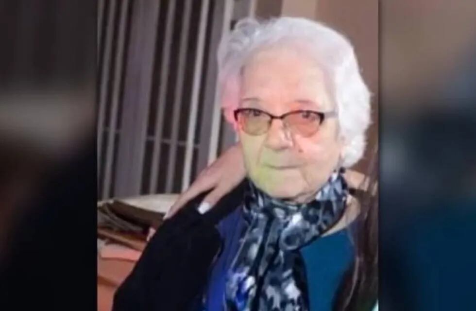 La mujer de 88 años vivía sobre La Paz al 3800 y fue sorprendida por un delincuente.