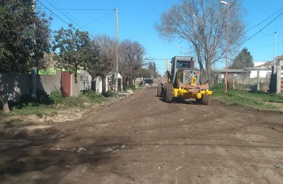 El Municipio informó que realizará mantenimiento de calles de tierra en Barrio Cooperativa y Nueva Bahía la próxima semana.
