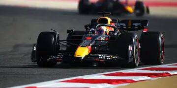 Max Verstappen se quedó con el segundo entrenamiento