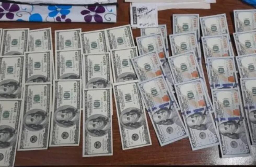 Posadas: encontraron a la dueña del bolso con dólares que había sido entregado a la policía.