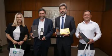 Turismo todo el año: el intendente de la ciudad de Mendoza recibió a autoridades del EMTur
