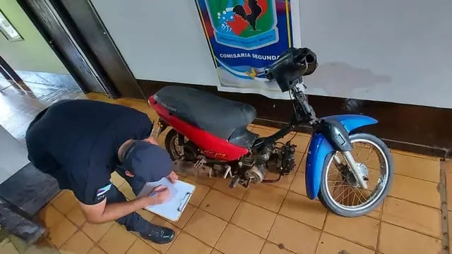 Recuperan motocicleta con pedido de secuestro en Puerto Iguazú